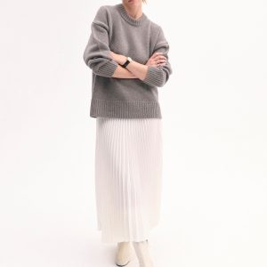 Pleated Elastic Waist Skirt in Stretch Crepe - Ivory