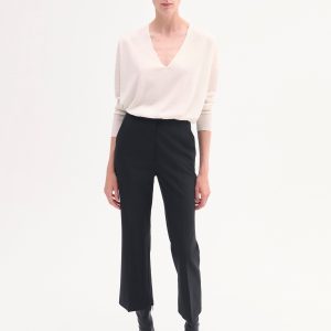 V-Neck Sweater in Fine Cashmere - Ivory