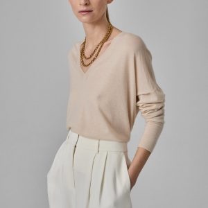 V-Neck Sweater in Fine Cashmere - Whisper Pink